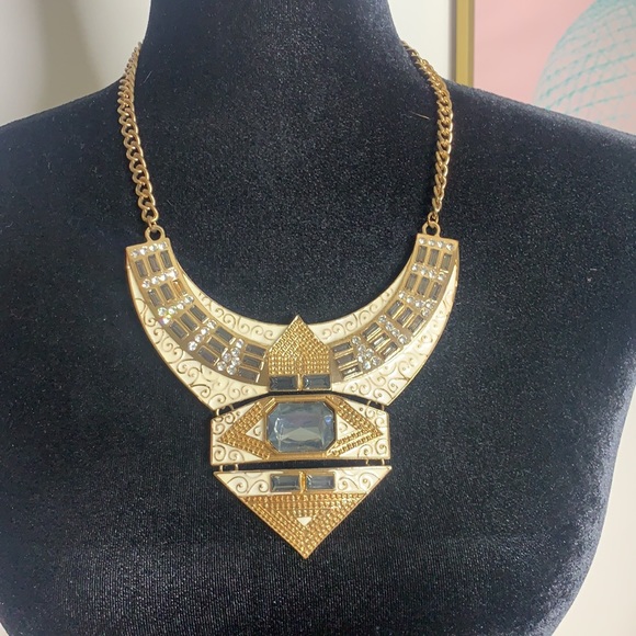 Statement necklace - Picture 4 of 5